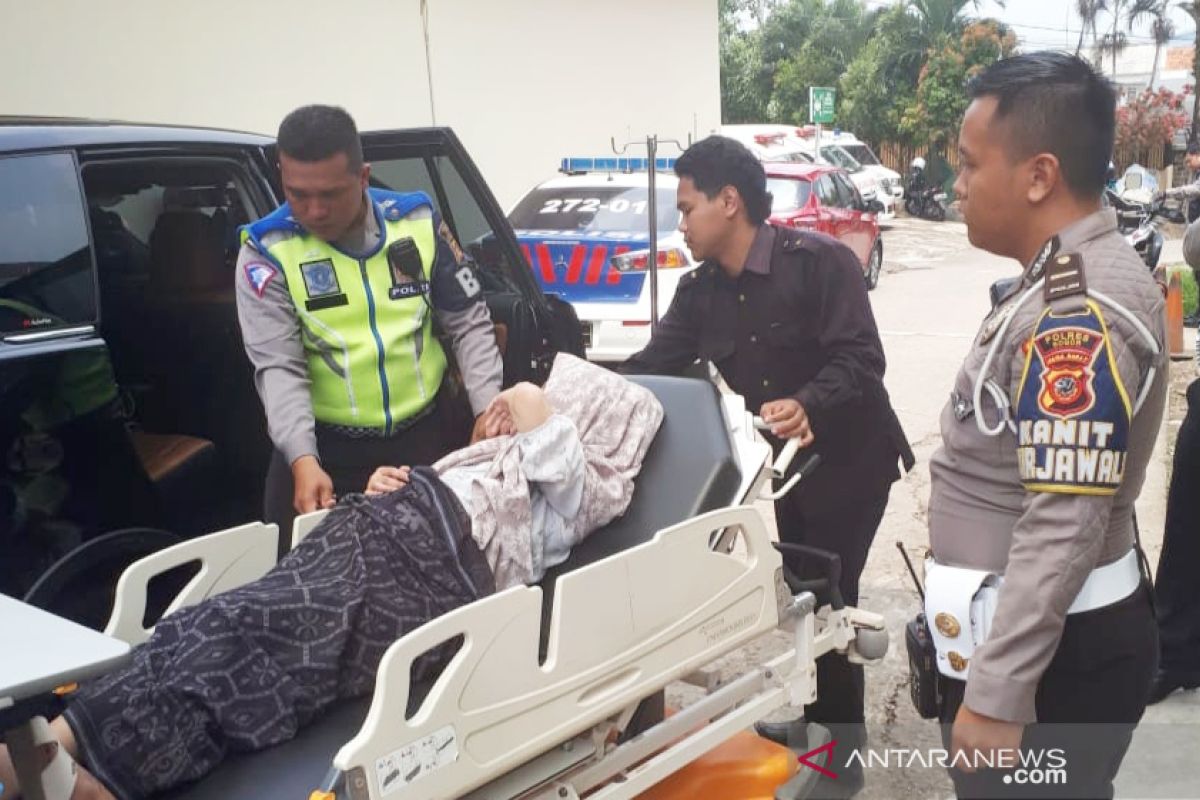 Mau melahirkan, si  ibu ini terjebak di Jalur Puncak