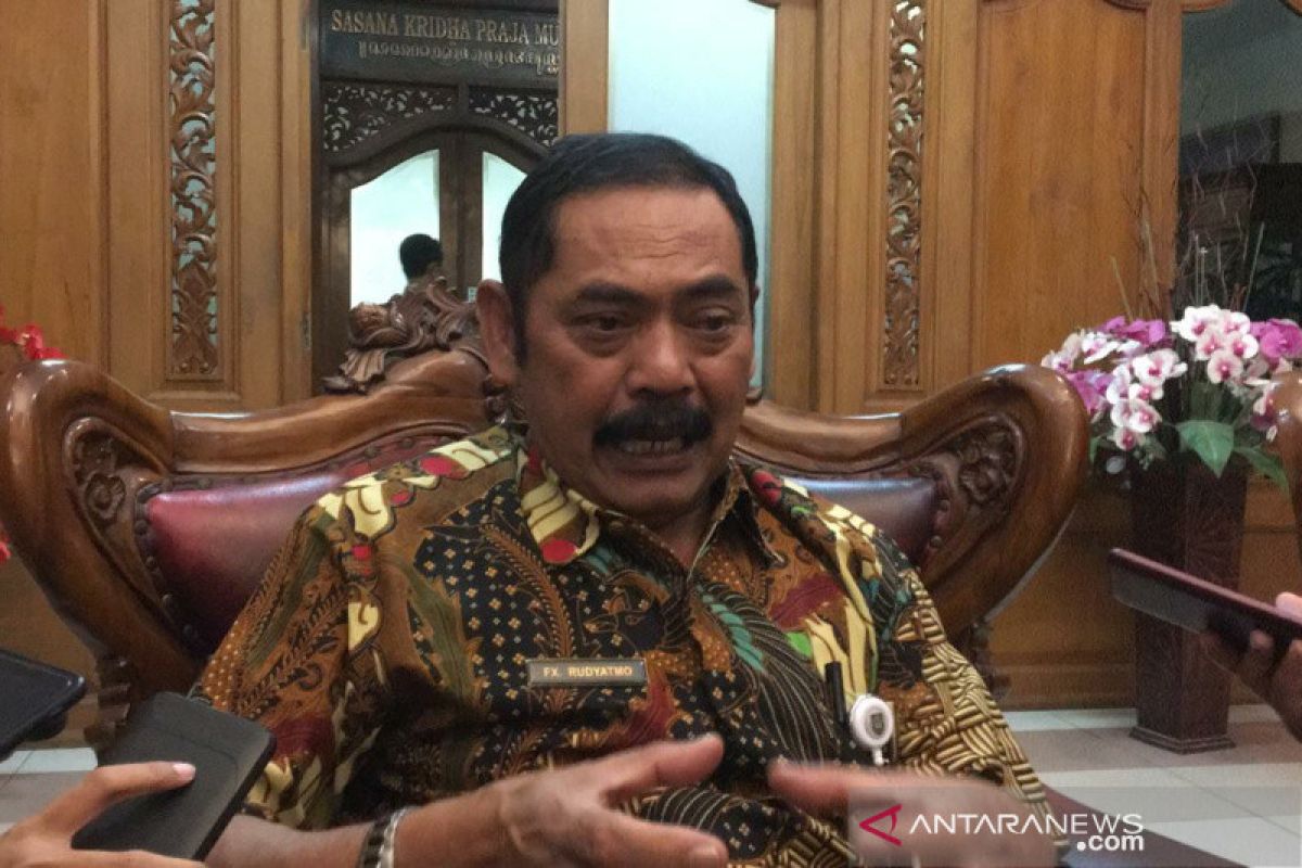 Pemkot Surakarta kaji  bisnis daging anjing