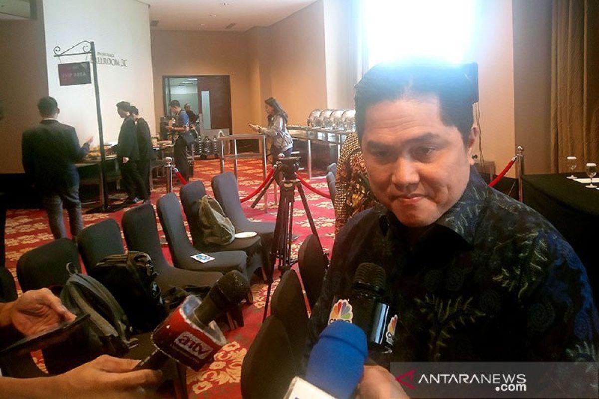 Erick Thohir ancam copot direksi Garuda