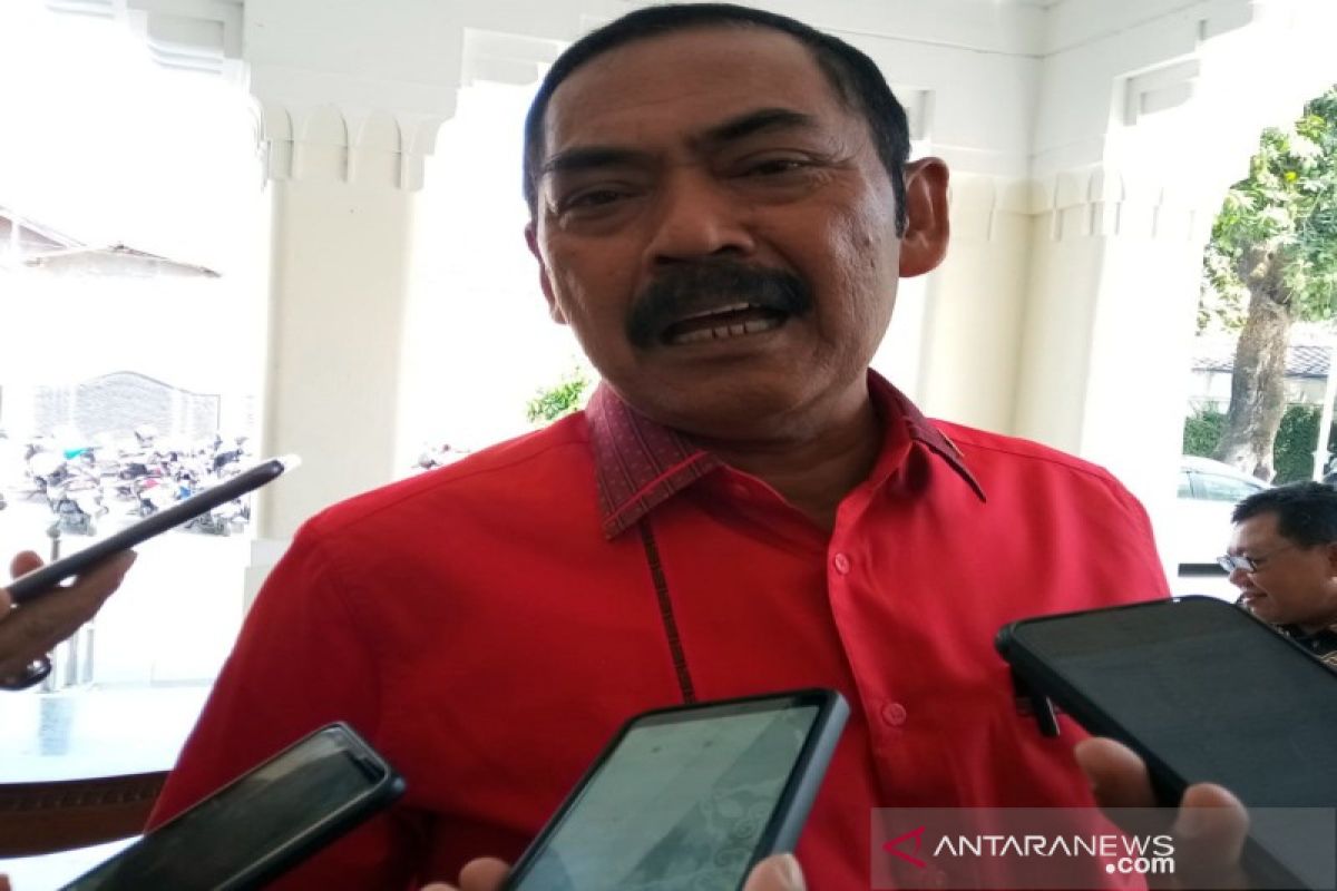 DPC PDIP Solo persilakan anggota DPRD mendaftar lewat DPD