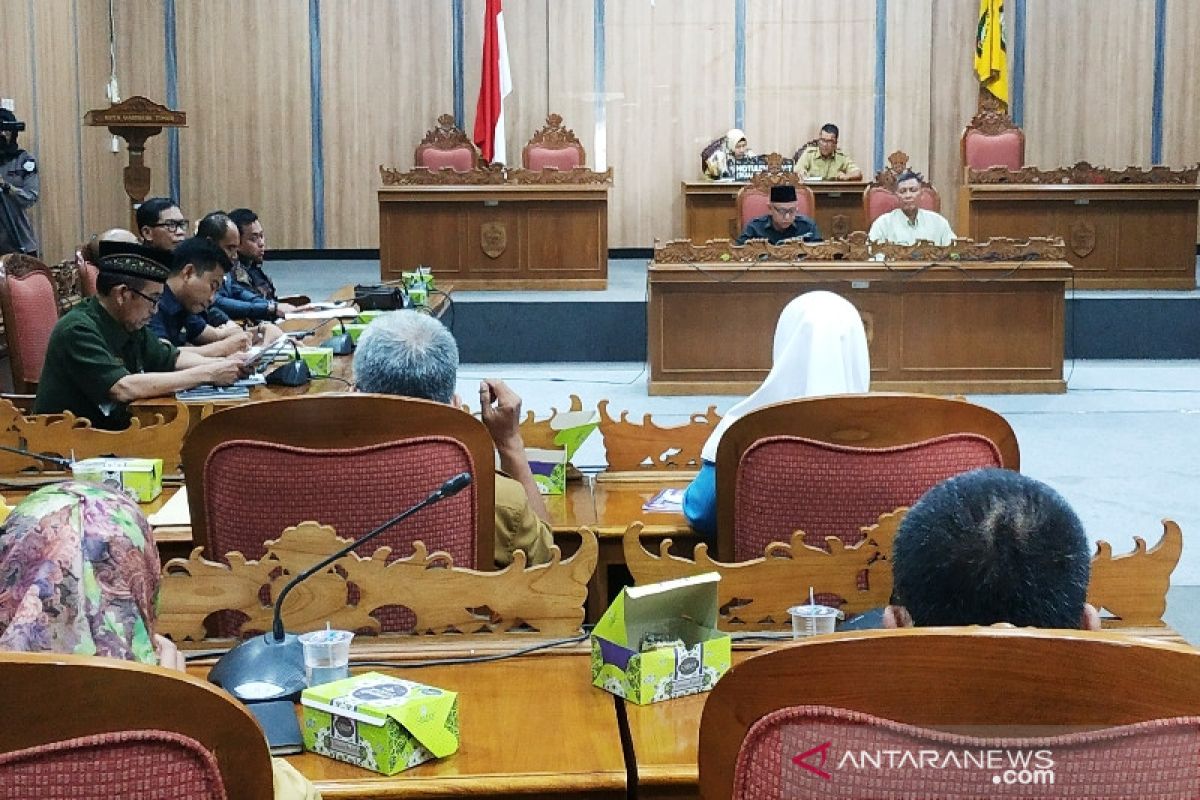 Ini curhat guru PAUD Kotim yang membuat legislator terharu