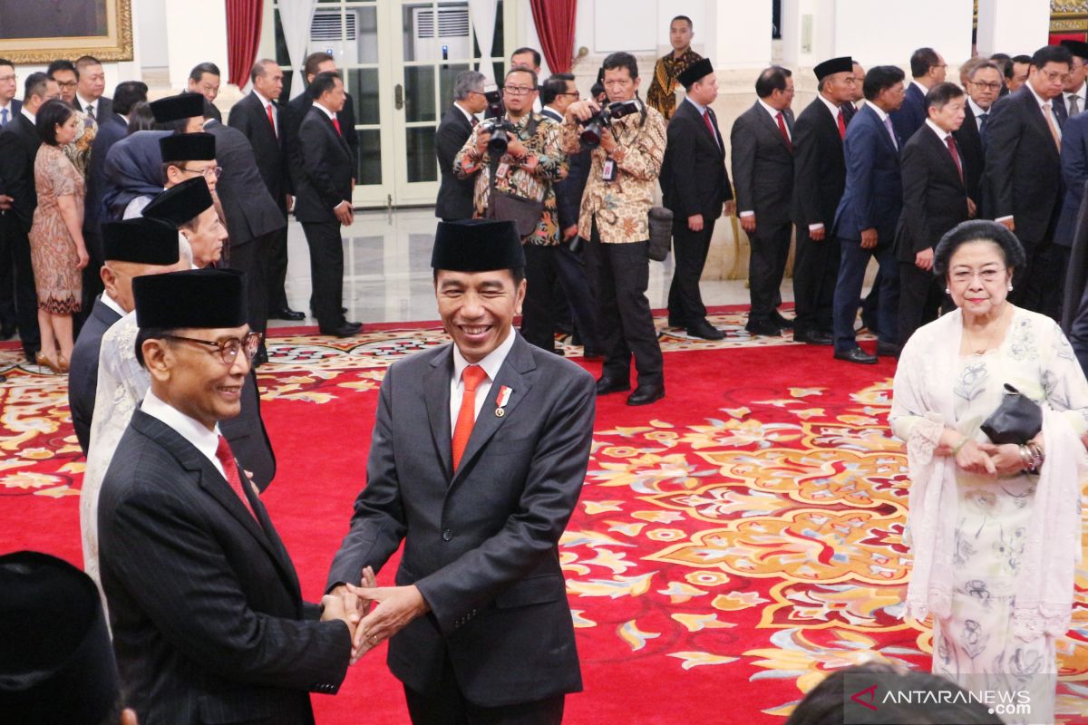 Alasan Jokowi pilih Wiranto pimpin Wantimpres