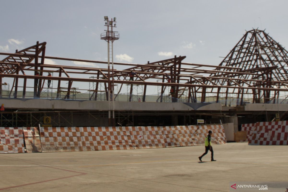 Terminal baru Bandara El Tari Kupang selesai tahun depan