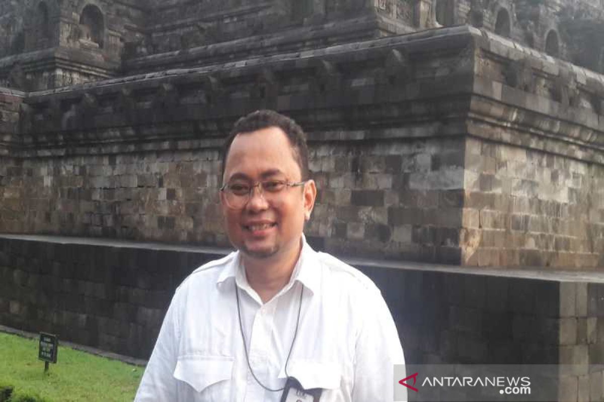 Agar area pandang lebih bagus, concourse Borobudur dilebarkan