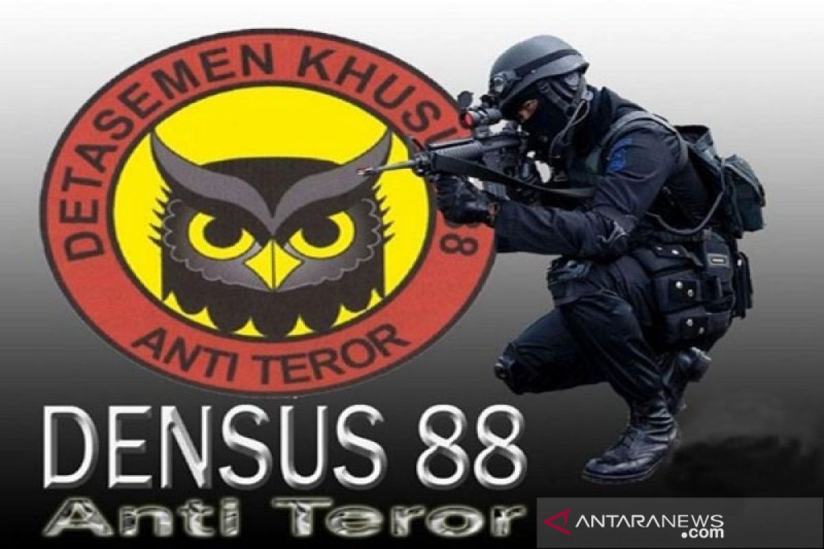 Densus 88 awasi 5 fasilitator keuangan ISIS diduga asal Indonesia