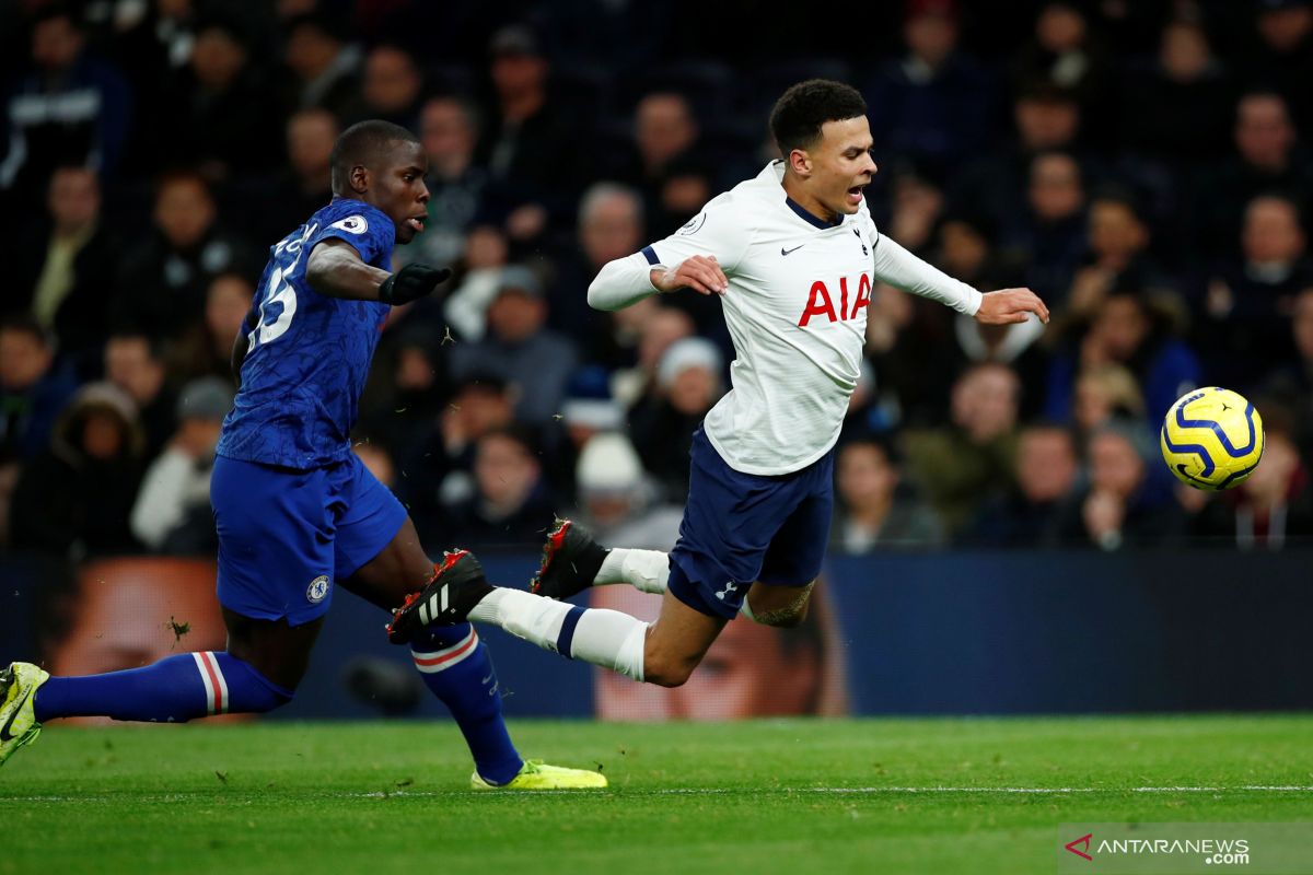 Mourinho yakin Dele Alli bertahan di Tottenham