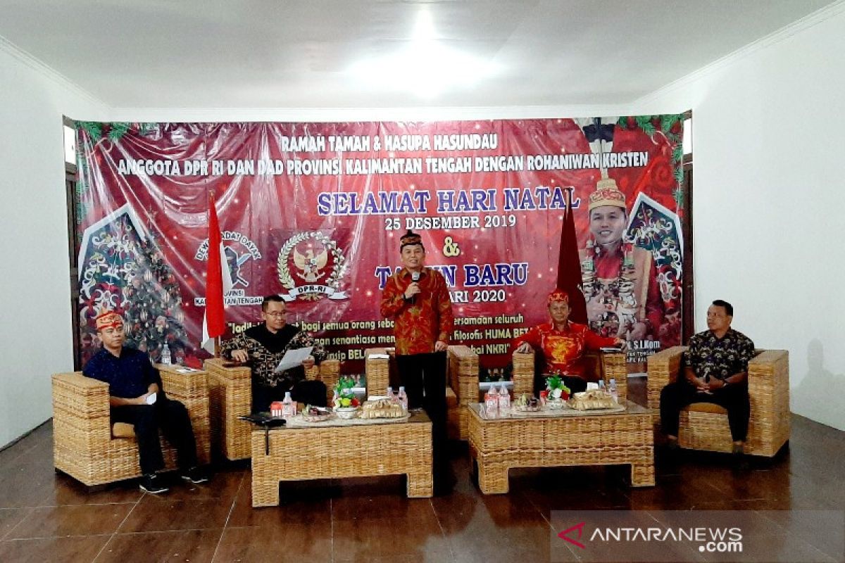 Sambut Natal dan tahun baru, Anggota DPR RI temui sejumlah tokoh di Kalteng