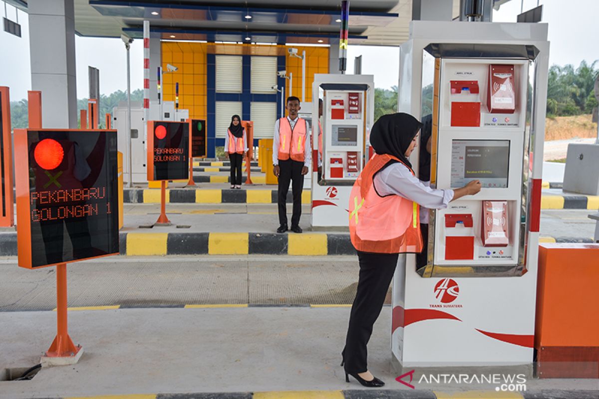 Hutama Karya kenalkan penggunaan kartu E-Toll untuk Tol Pekanbaru-Dumai