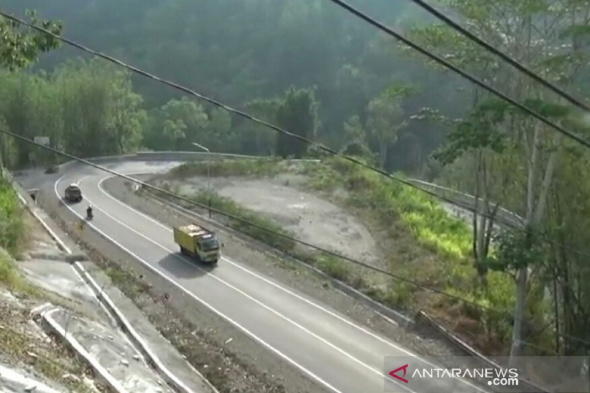 Jumlah korban tewas kecelakaan maut bus bertambah 26 orang