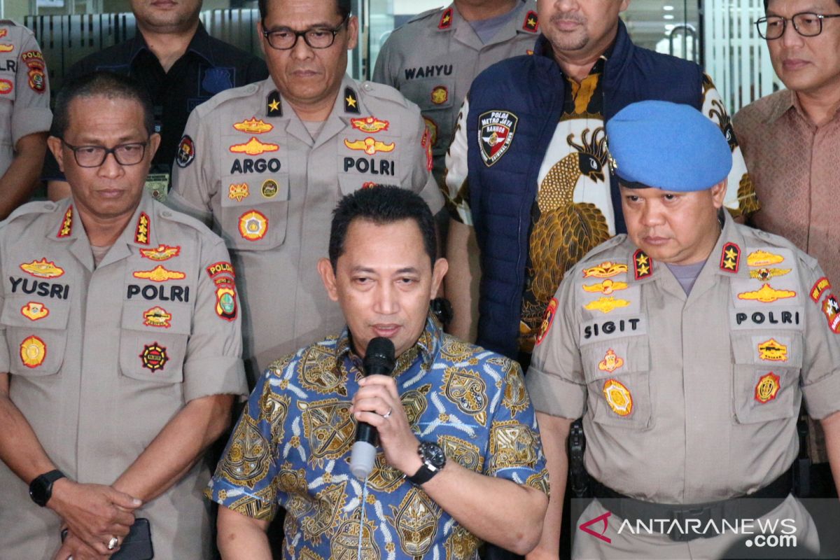 Penyiram air keras Novel Baswedan personel Polri aktif