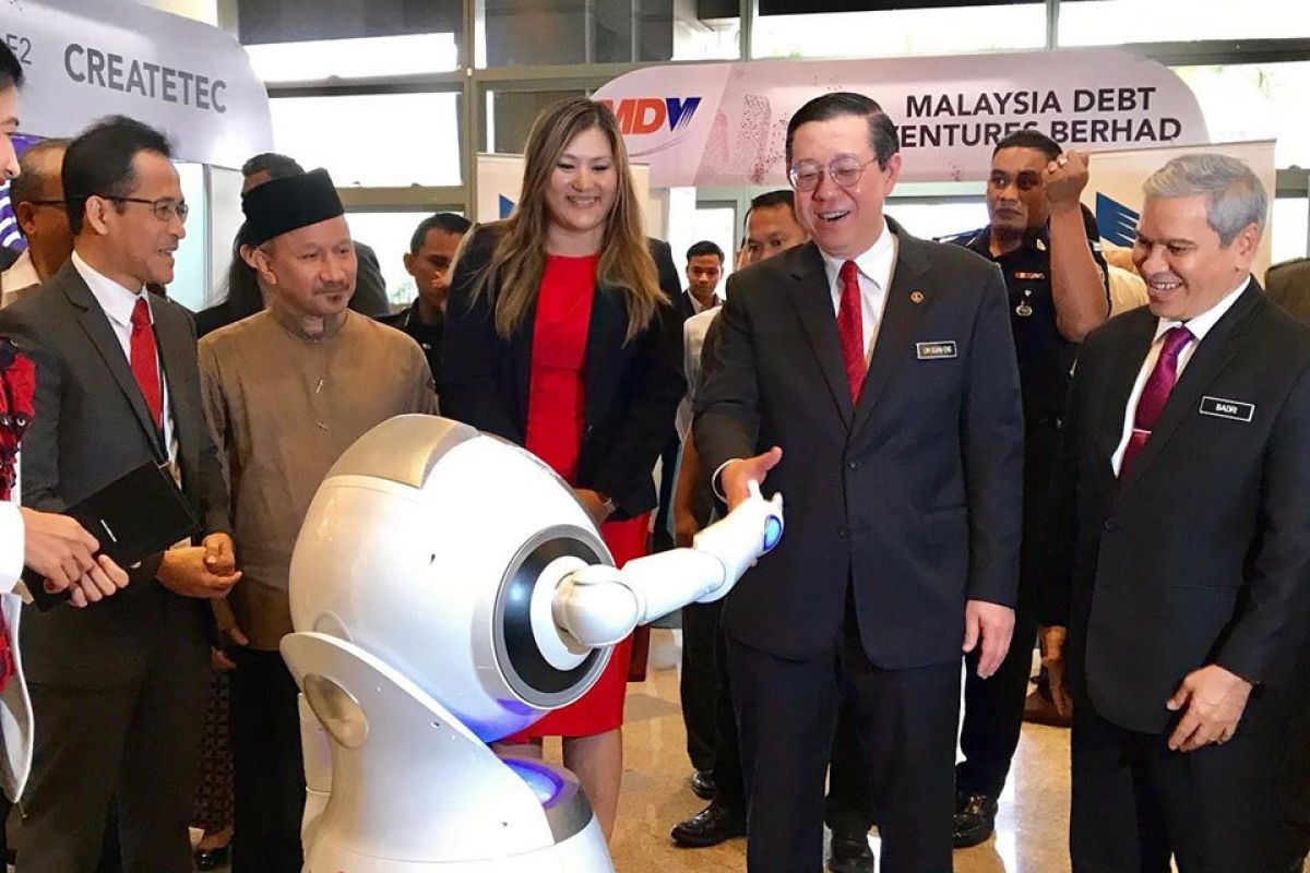 Bekas Menkeu Malaysia Lim Guan Eng didakwa minta suap 10 persen