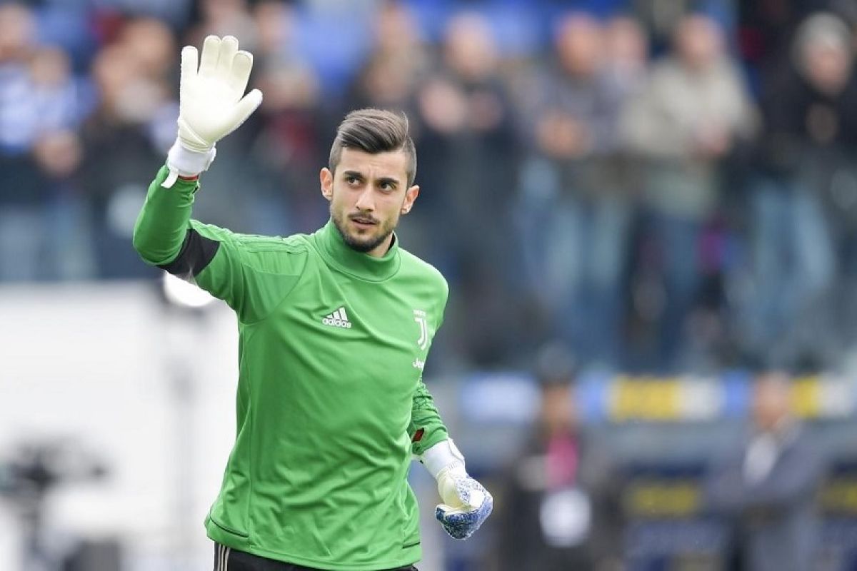 Mattia Perin tinggalkan Juventus gabung Genoa