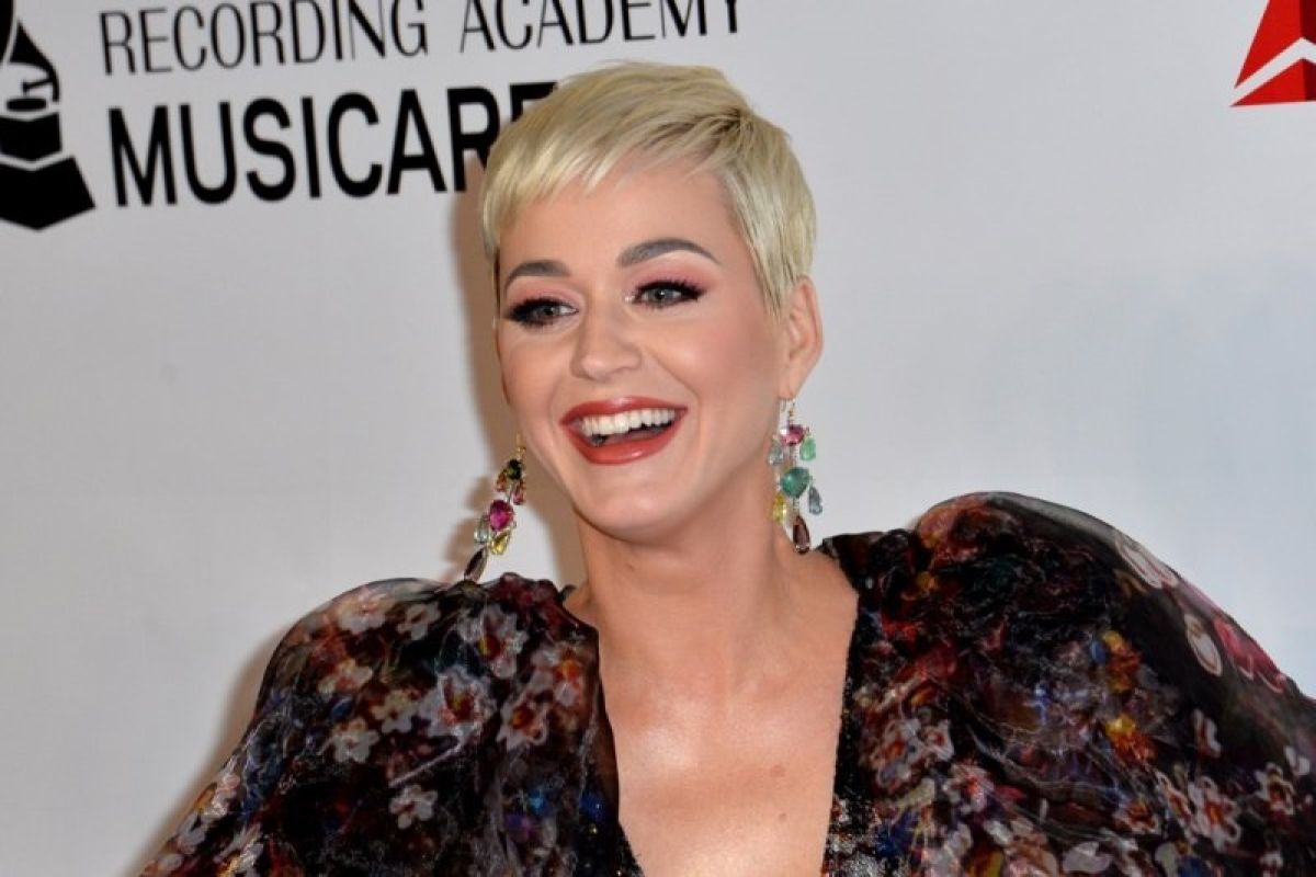 Katy Perry sempat alami depresi saat garap album "Witness"