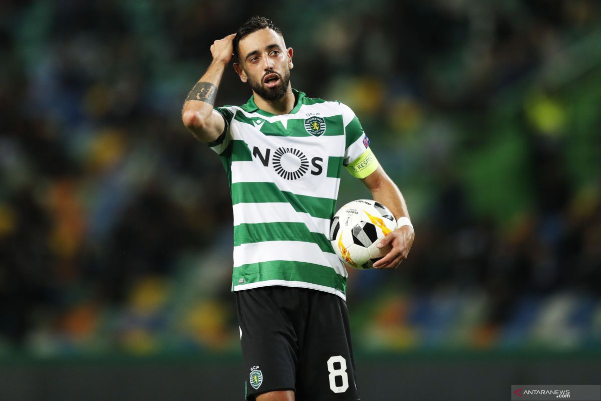 Bruno Fernandes kembali dipepet Manchester United