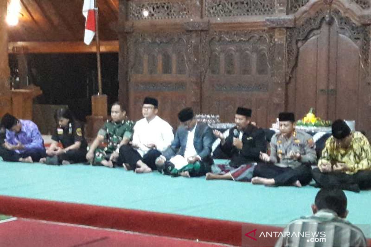 Temanggung gelar doa bersama jelang pilkades serentak