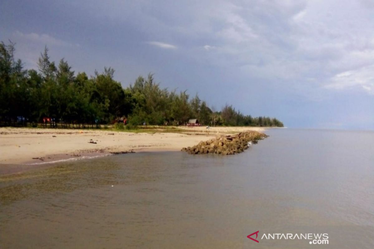 Pemkab Sukamara penuhi kebutuhan air bersih warga pesisir