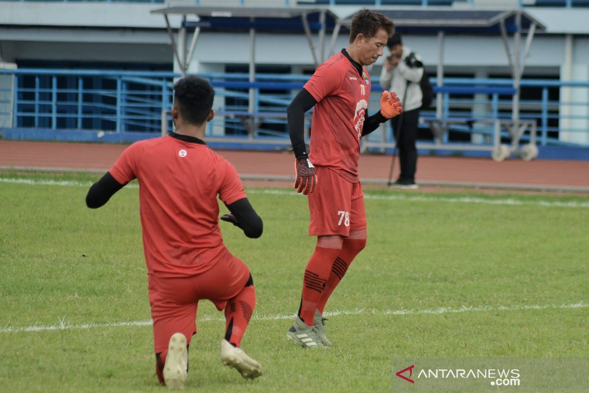 Persib tak berencana rekrut kiper anyar, bantah rumor Teja Paku Alam