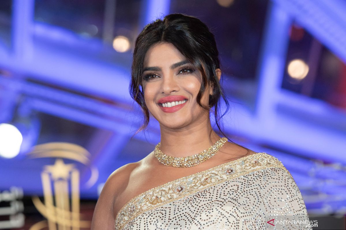 Priyanka Chopra akan bergabung dengan film 'Matrix 4'