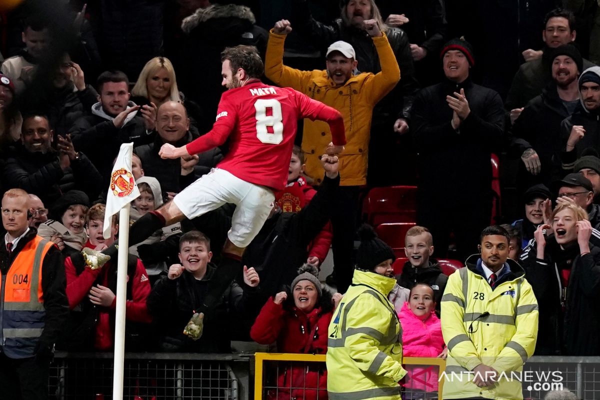 MU diizinkan pasang tribun berdiri di Stadion Old Trafford