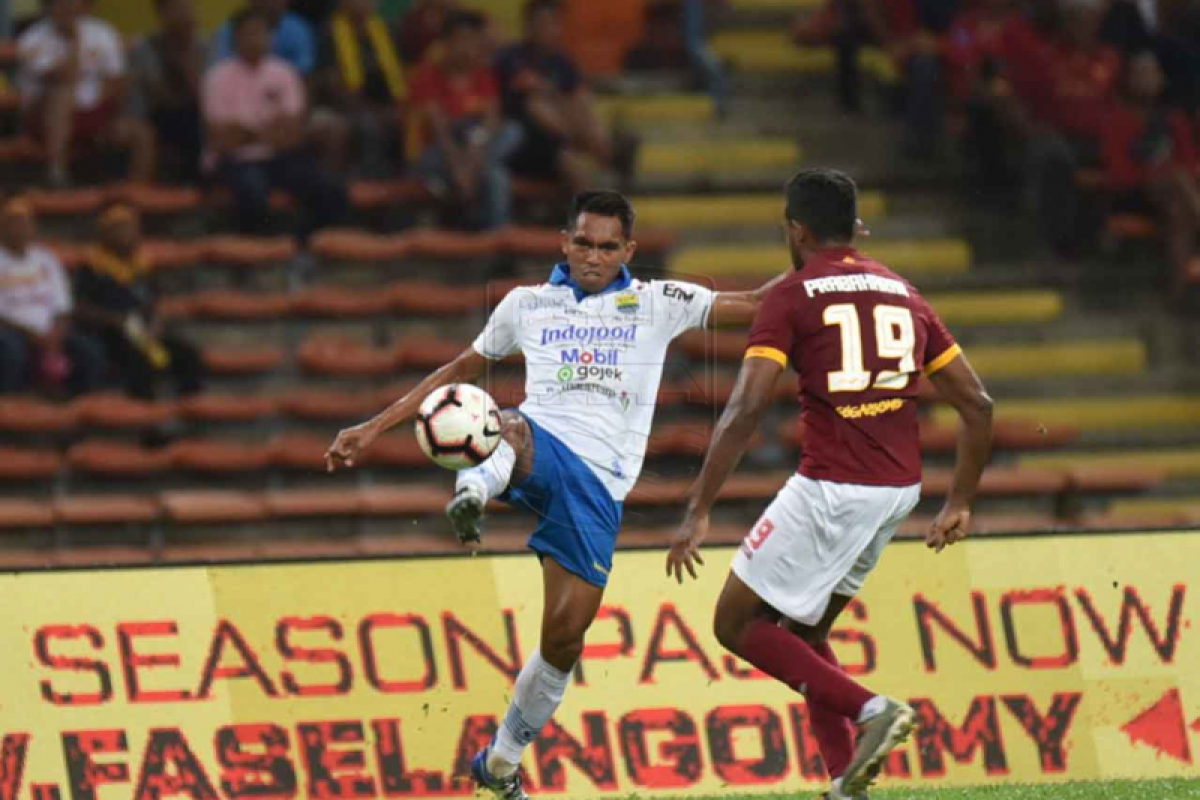 Kalah 3-0, Persib dibuat tidak berdaya oleh Selangor FA