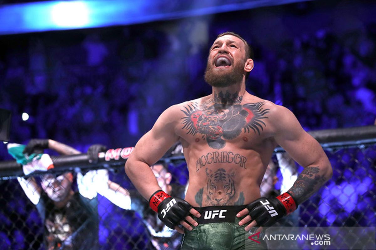 McGregor menang TKO atas Donald Cerone, waktu 40 detik