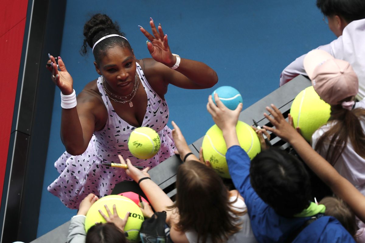 Serena, Gigi Hadid, bintang NFL akan tanding tenis virtual untuk amal