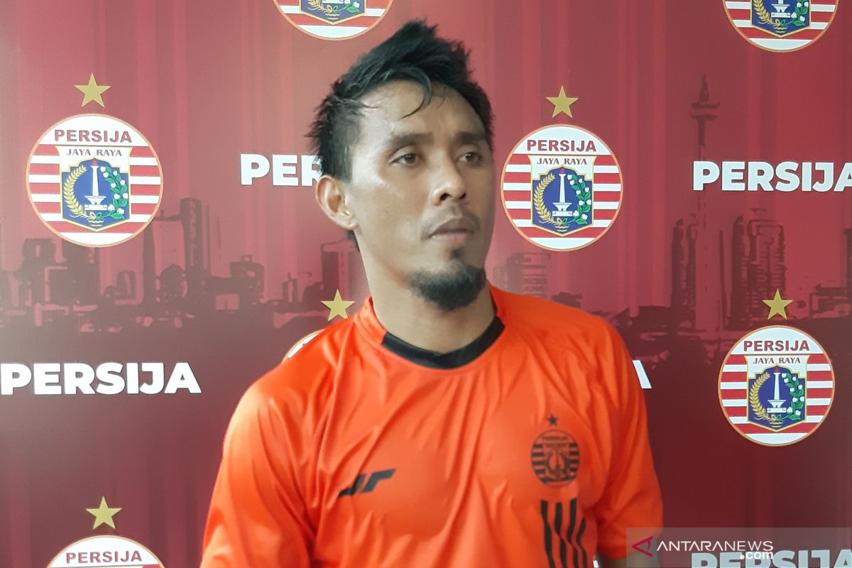 Sebelum direkrut kembali Persija Maman sempat berpikir bela klub lain