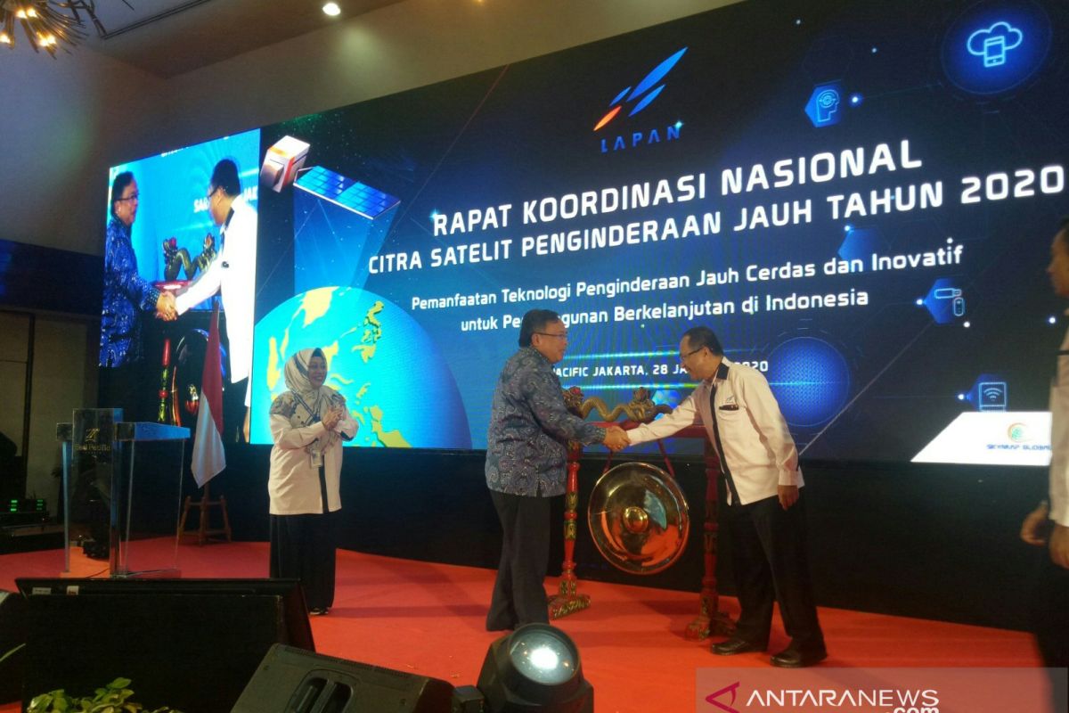 Menristek : LAPAN kembangkan satelit untuk pertahanan dan komersial