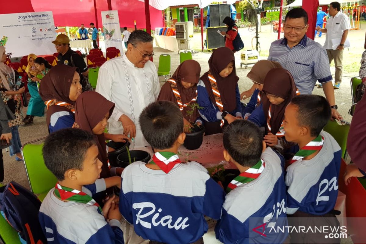 Jaga Bhumi Jaga Wiyata edukasi murid SD di Perawang peduli lingkungan