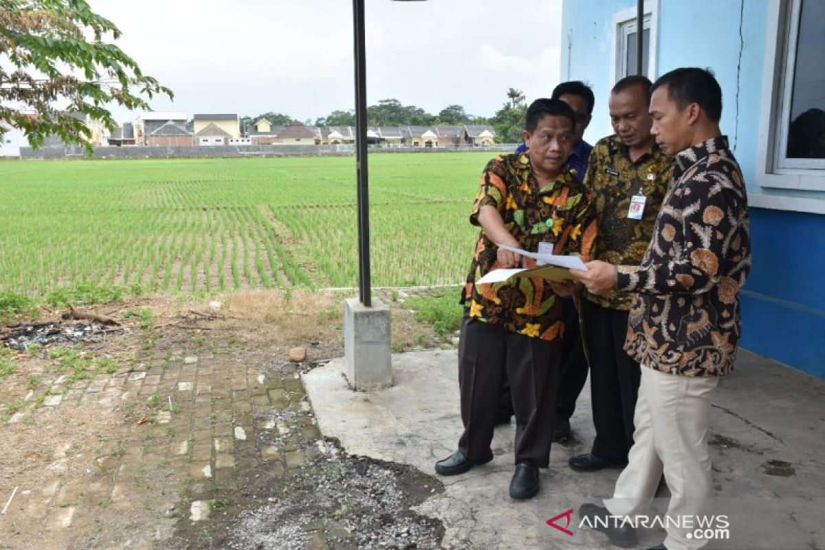 37 pekerja asal Tiongkok bekerja di Batang