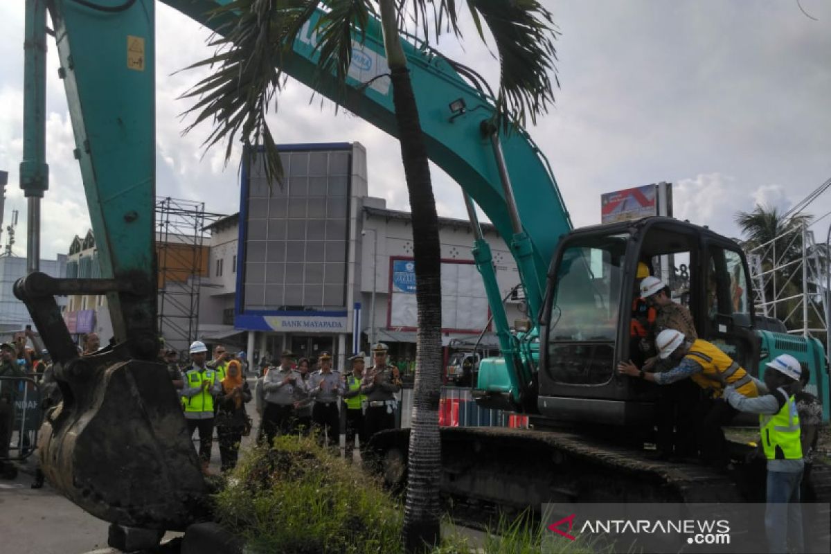 Jembatan Layang Purwosari Solo ditargetkan rampung 3 Desember