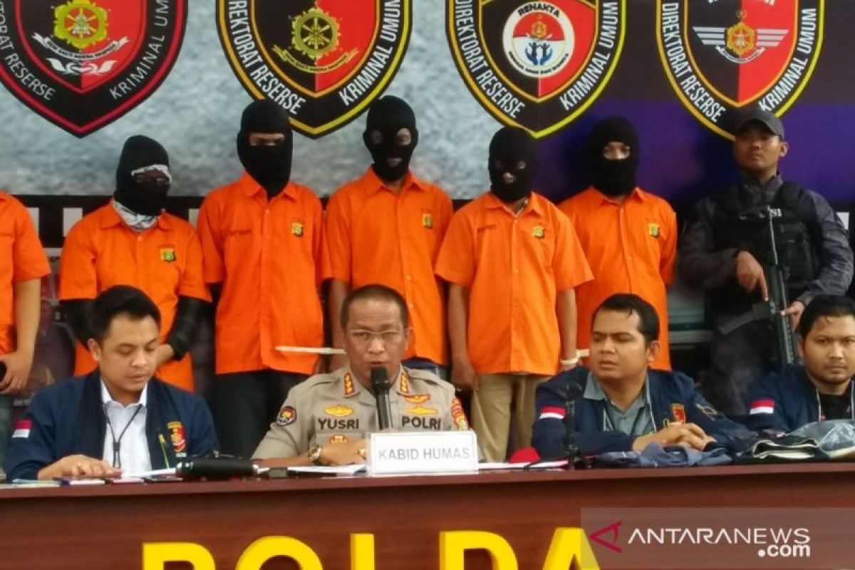 Polisi tangkap 8 tersangka pembobol rekening wartawan senior Ilham Bintang