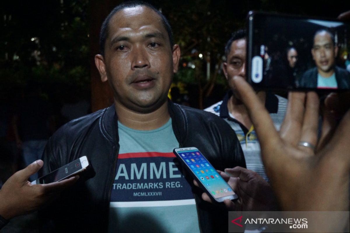 Mayat dibungkus plastik dan goni di Senggigi diduga korban tewas tiga hari sebelum ditemukan