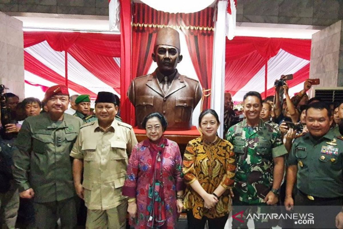 Resmikan Patung Bung Karno, Megawati ingatkan jangan lupakan sejarah