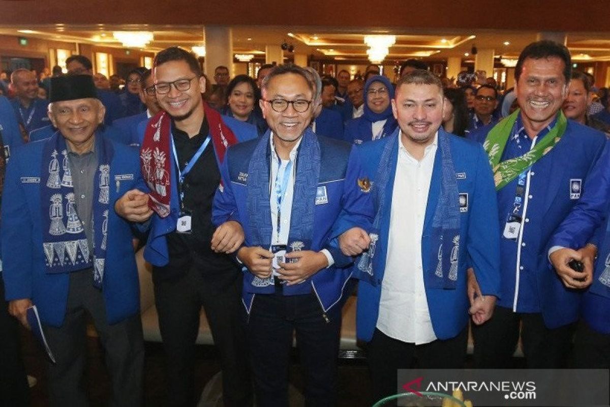 Peserta dan kader PAN mulai memadati arena kongres di Kendari