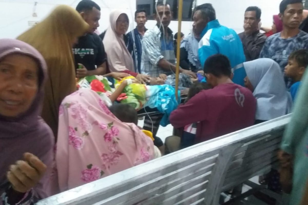 Puluhan anak di Bima keracunan massal seusai makan ayam dan mie goreng