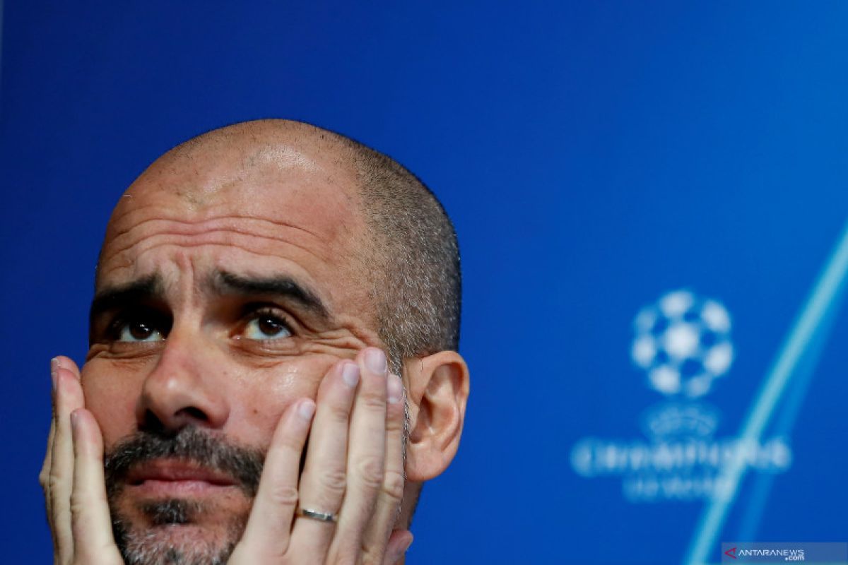 Dihukum UEFA, Guardiola akan bertahan di Manchester City