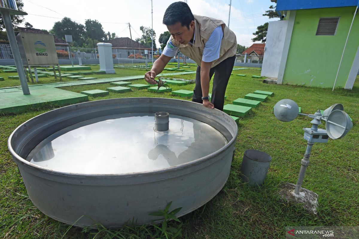 LAPAN : Indonesia masih dalam kondisi puncak musim hujan