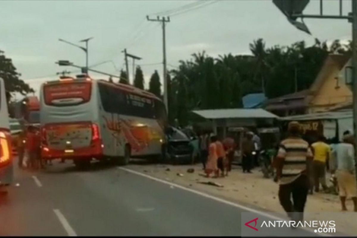 Jasa Raharja serahkan santunan korban lakalantas Siak Rp150 juta