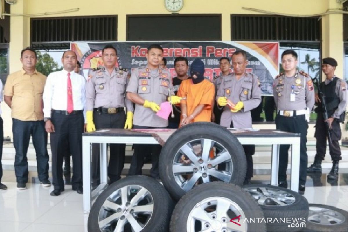 Nekat mencuri roda ambulans, pria ini ditangkap Polisi Batang