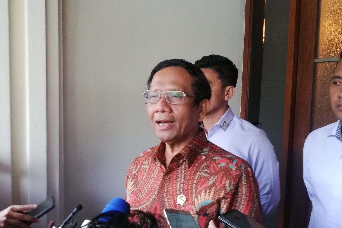 Soal Paniai, Mahfud akan panggil  Jaksa Agung