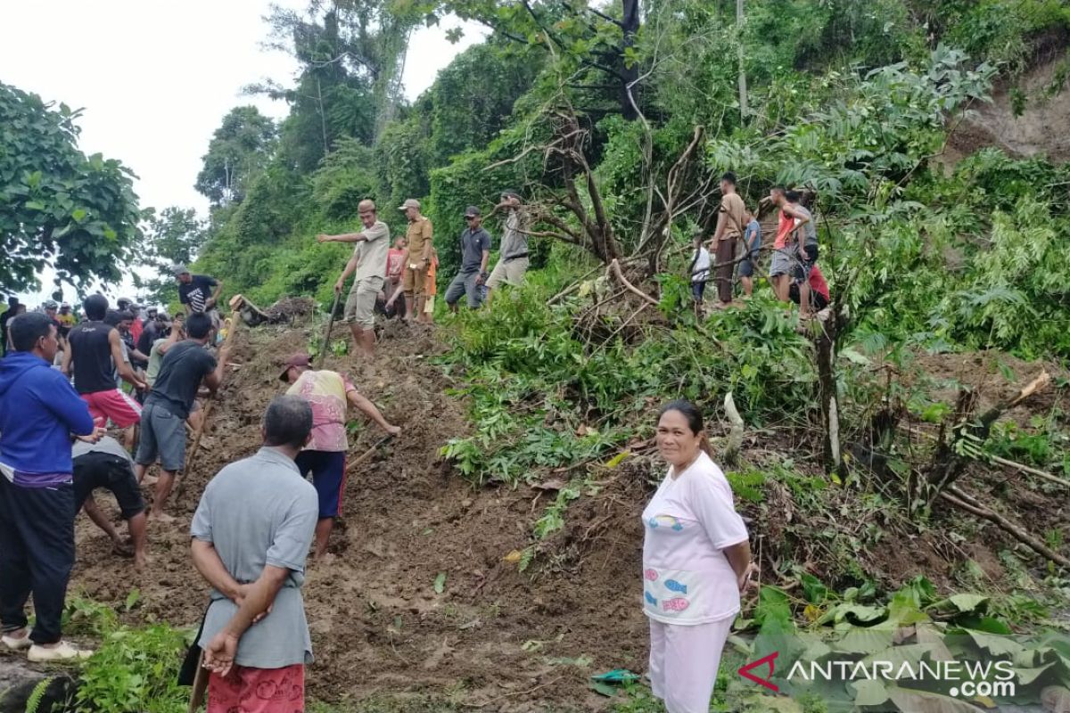 Akses transportasi Gorontalo - Buol putus