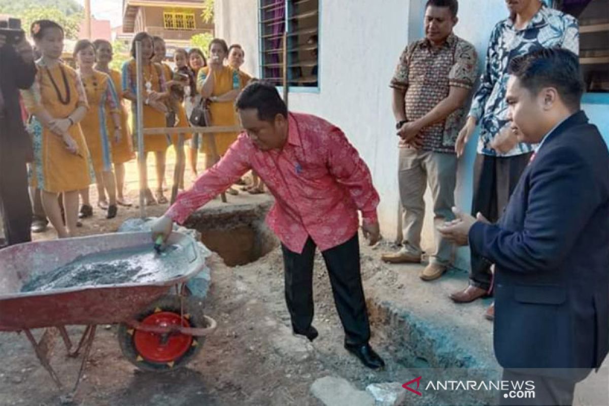 Pemkab Luwu Timur beri bantuan pembangunan rumah ibadah