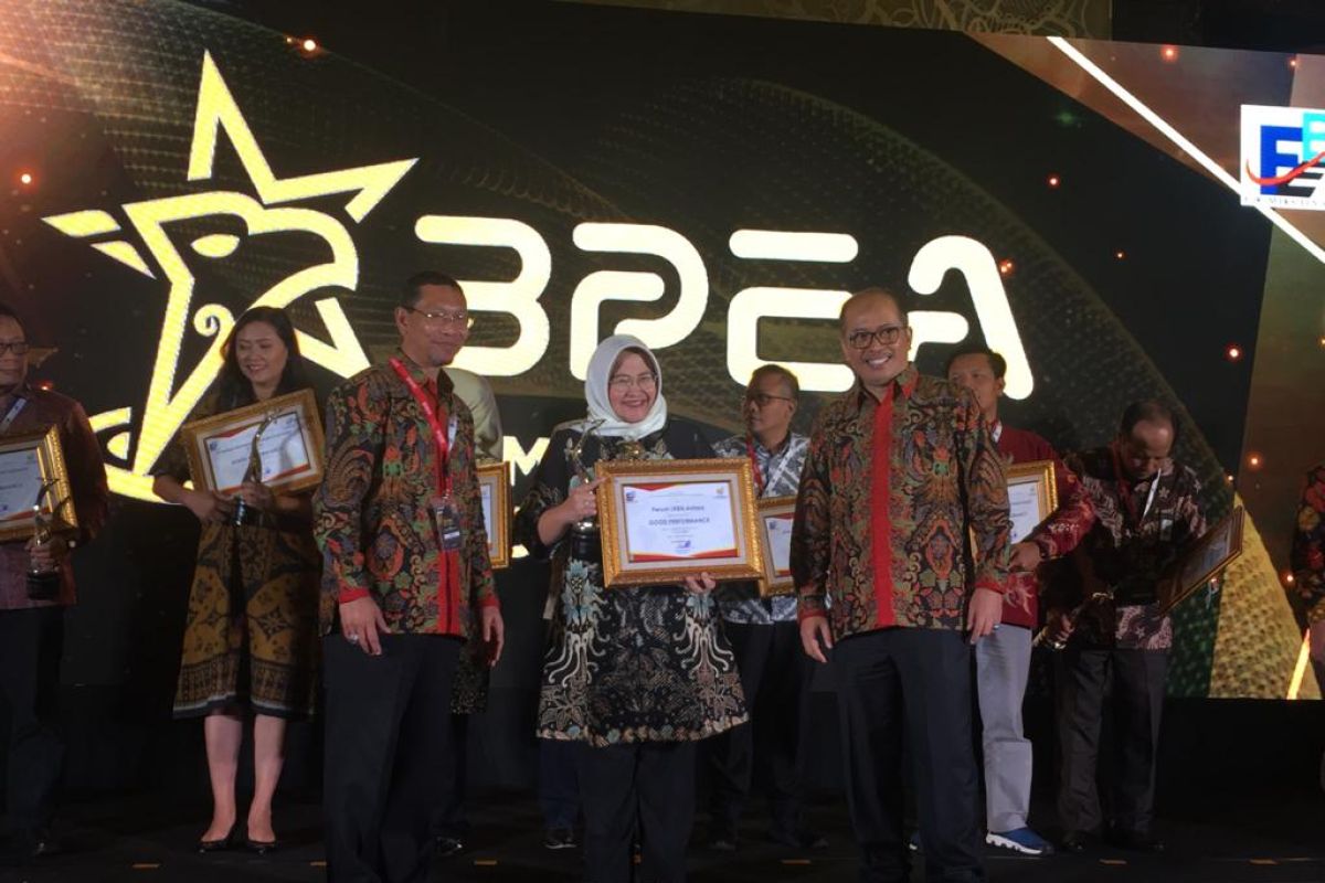 LKBN Antara meraih penghargaan BUMN Performance Excellence Award 2020