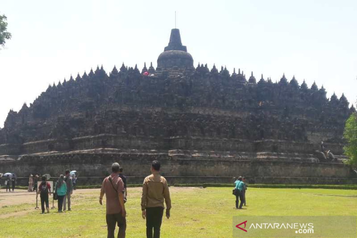 Antisipasi Covid-19, PT Taman Wisata Candi deteksi suhu wisatawan