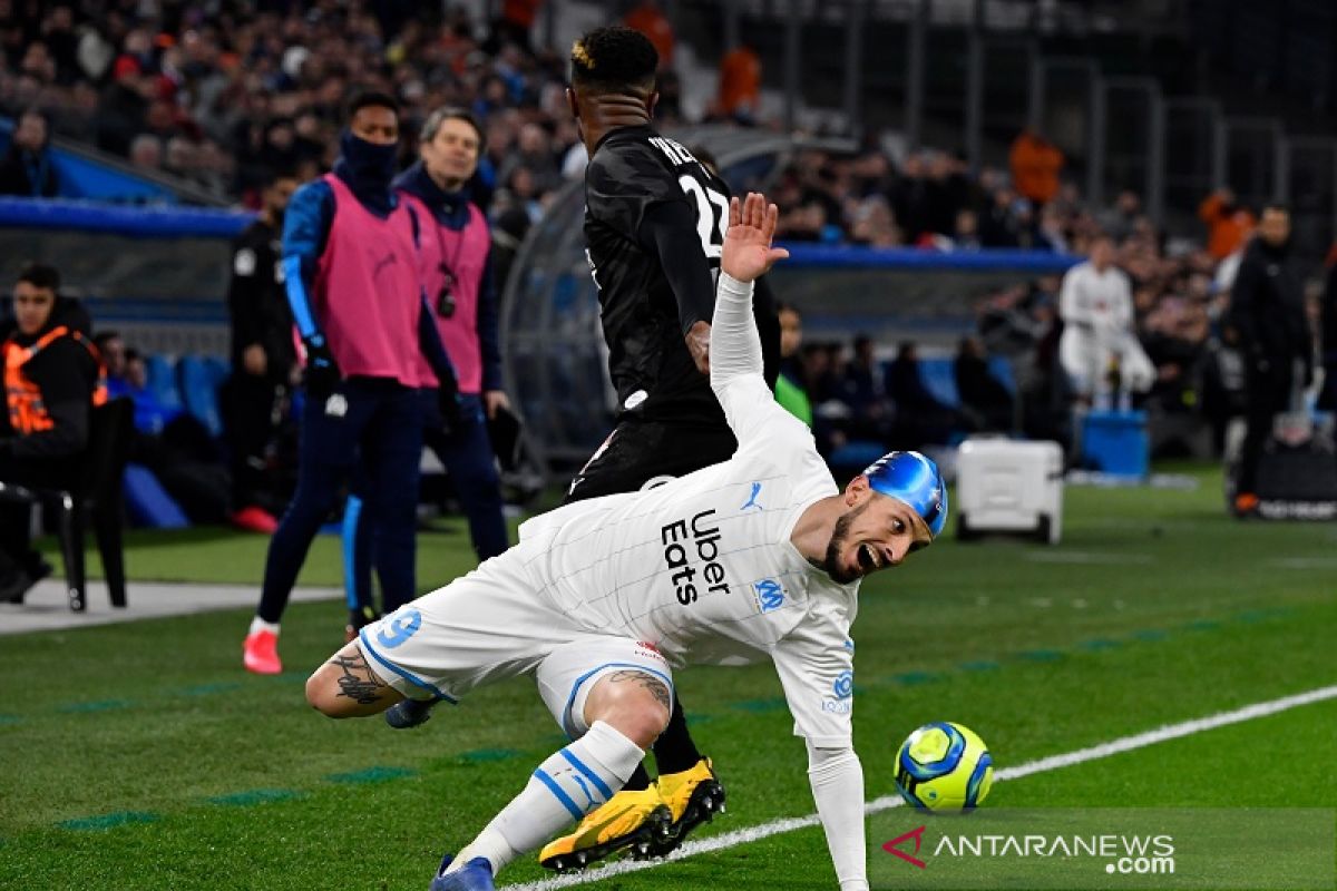 Marseille ditahan imbang Amiens 2-2