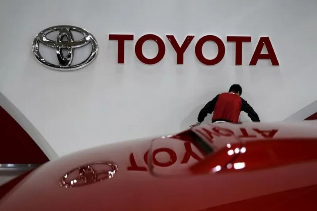 1,2 juta kendaraan Toyota ditarik lagi, ini masalahnya