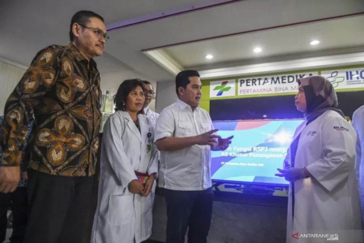 Erick tinjau fasilitas Corona di RS Pertamina