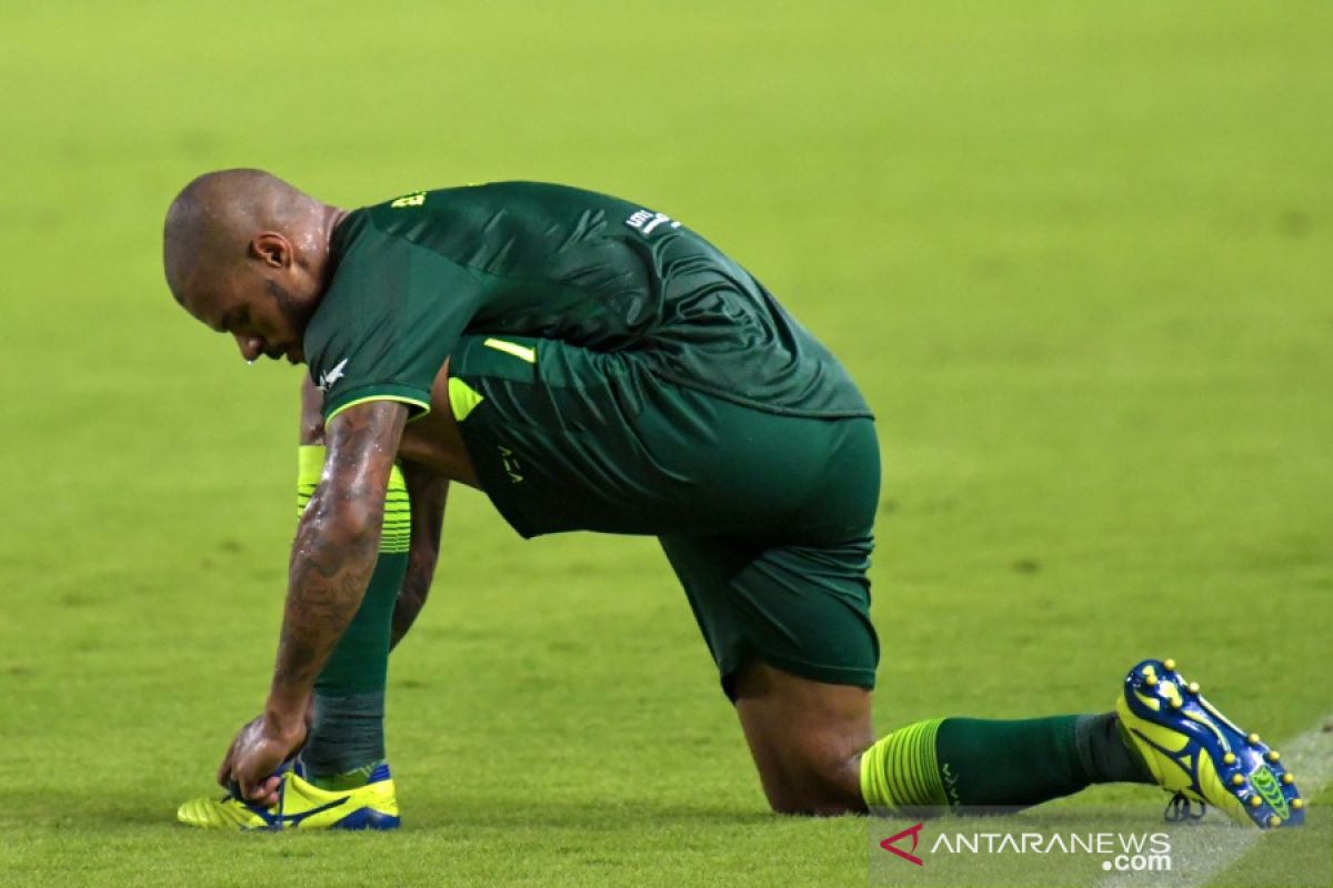 Mantan penyerang Persebaya Surabaya resmi berlabuh di Terengganu FC Malaysia