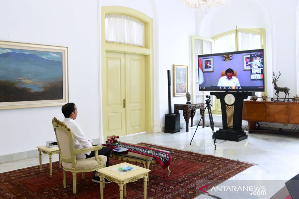 Presiden Jokowi minta menteri tahan anggaran pertemuan tak perlu